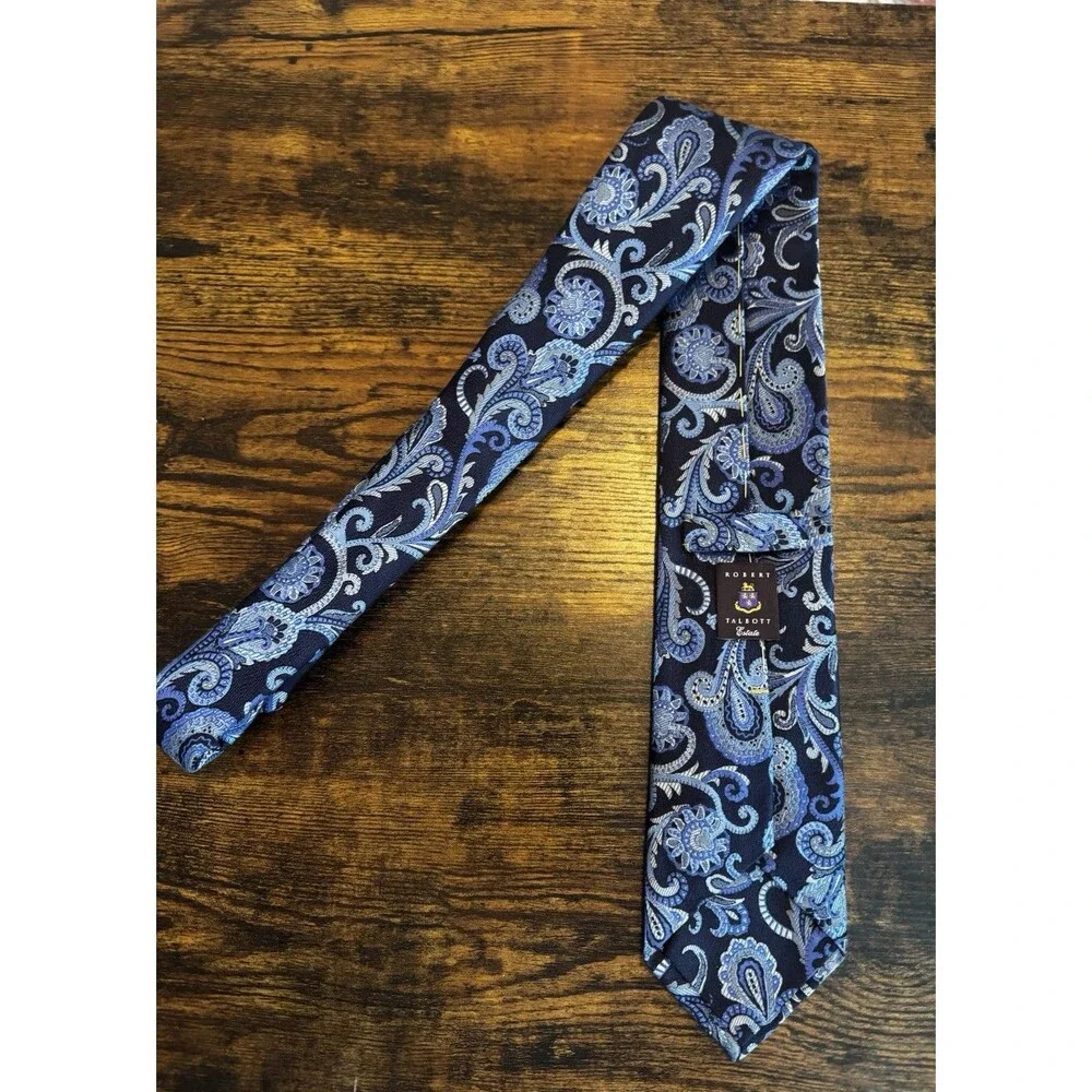 Robert Talbott Estate Silk Necktie Navy Blue Silver Paisley Hand Made Luxury Tie